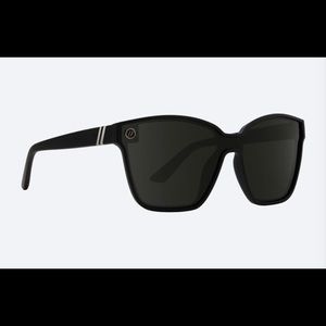 Blender’s Voodoo Vixen Polarized Sunglasses